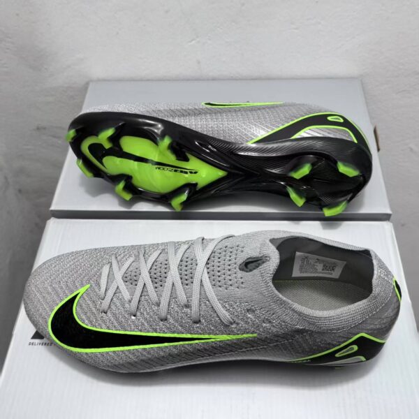 Chuteiras  Nike | Cinzentas