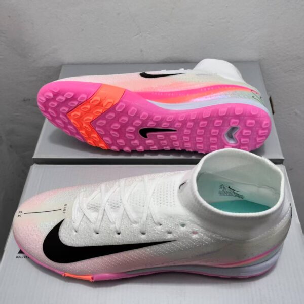 Chuteiras  Nike | Rosa & Branco