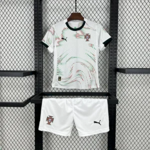 Portugal | Equipamento alternativo 2025 (criança)